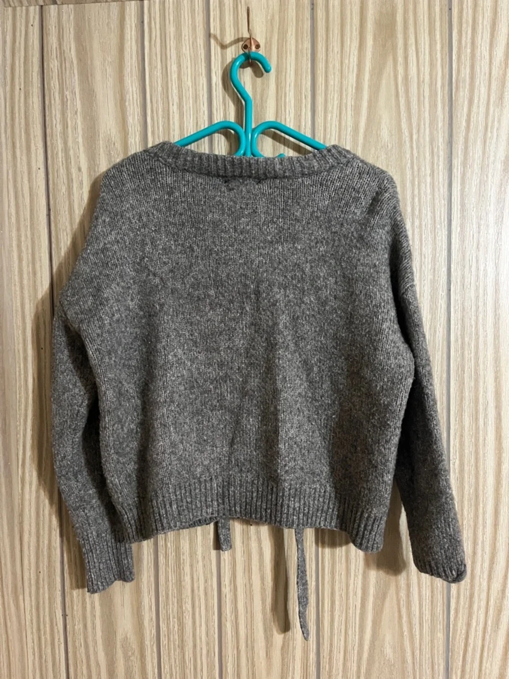 ZARA Wool, Heather Gray Lace-Up Crewneck Sweater - Picture 4 of 5